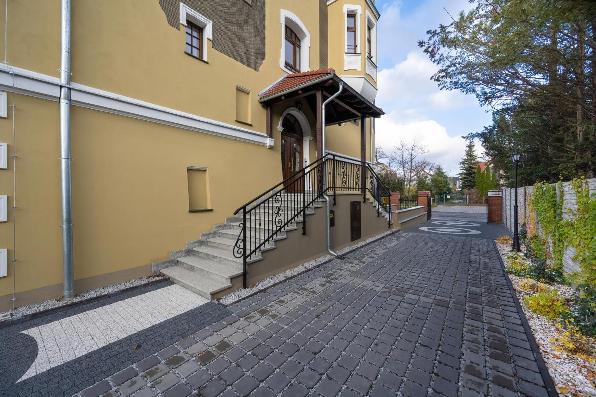 Aparthotel Sniadeckich 47 Wroclaw By Noclegi Renters — Zdjęcia 3